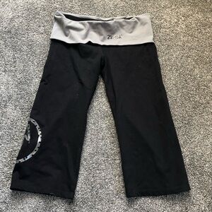 Zumba Fold Over Wide Leg Crop Shorts Sz XS